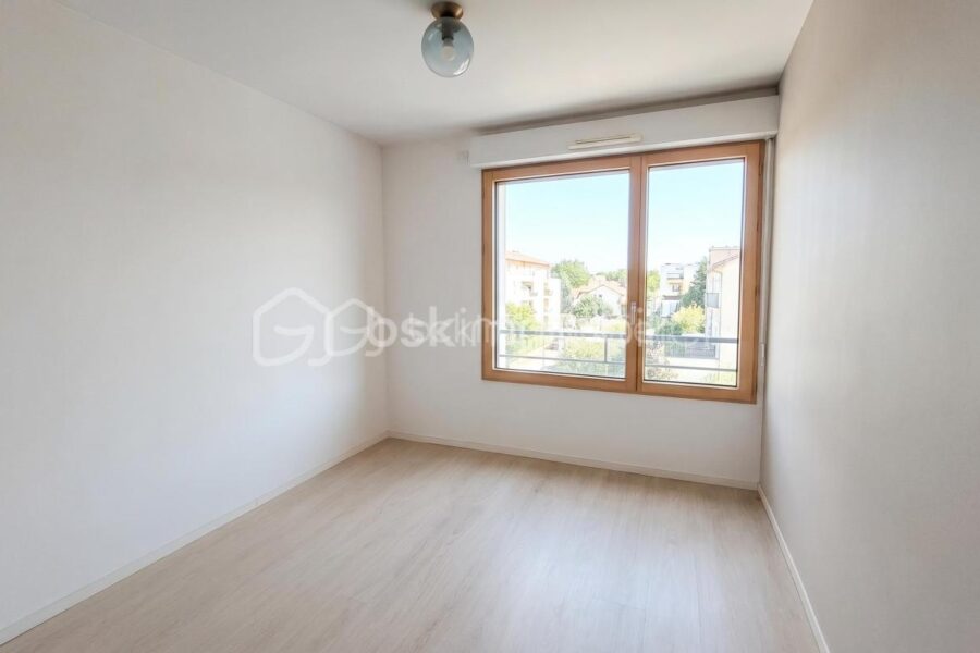 Appartement à vendre à Louvres