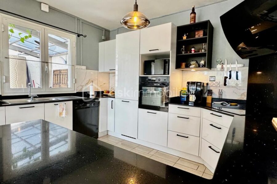 Maison à vendre à Les avirons — Vue mer — photo 7