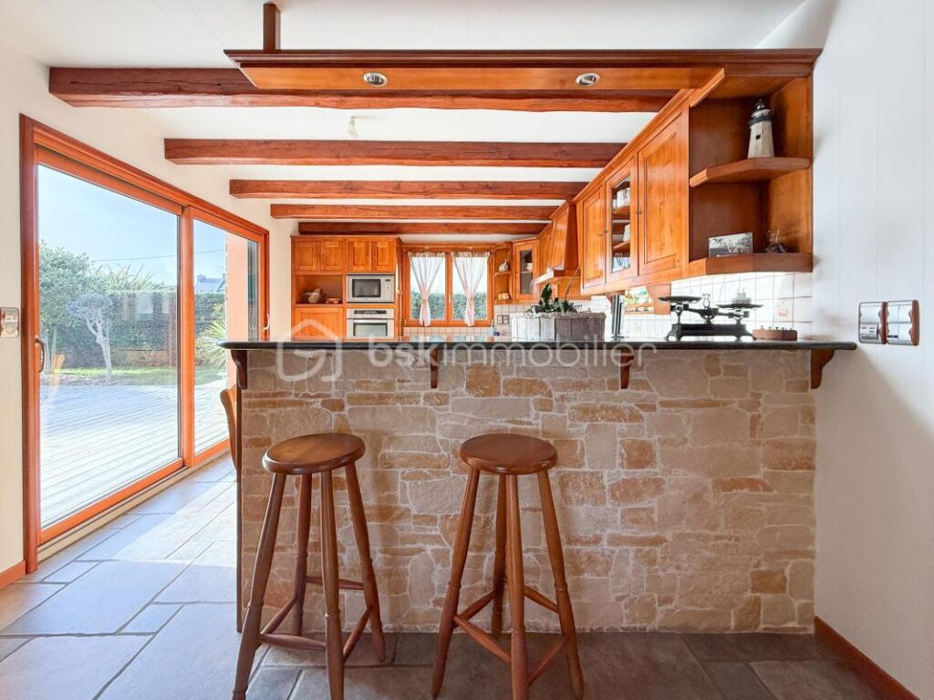 Maison avec vue mer ! – 8 pièces – 5 chambres – 155 m²