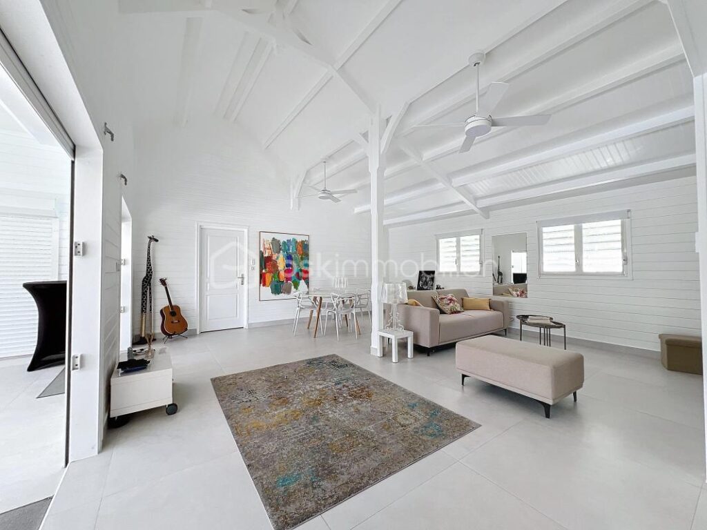 Villa de standing 4 chambres avec piscine Le Helleux – 5 pièces – 4 chambres – 120 m²