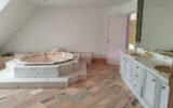 belle demeure de 420 m² sur grand terrain avec piscine – 11 pièces – 6 chambres – 422 m²