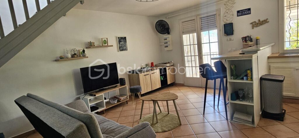 Villa 3 chambres piscine , plage à pied – 4 pièces – 3 chambres – 73 m²