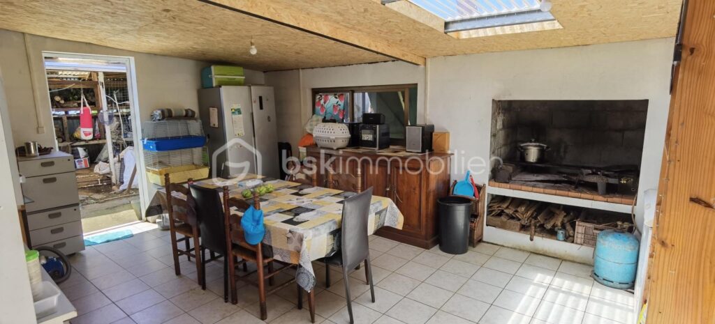 A VENDRE – Maison plein pied – Saint-Denis – 5 pièces – 3 chambres – 106 m²