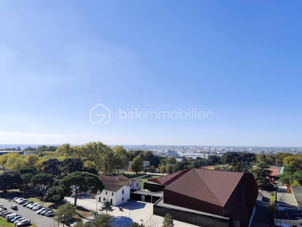 Bel appartement 64 m² – 3 pièces – 2 chambres – 63 m²