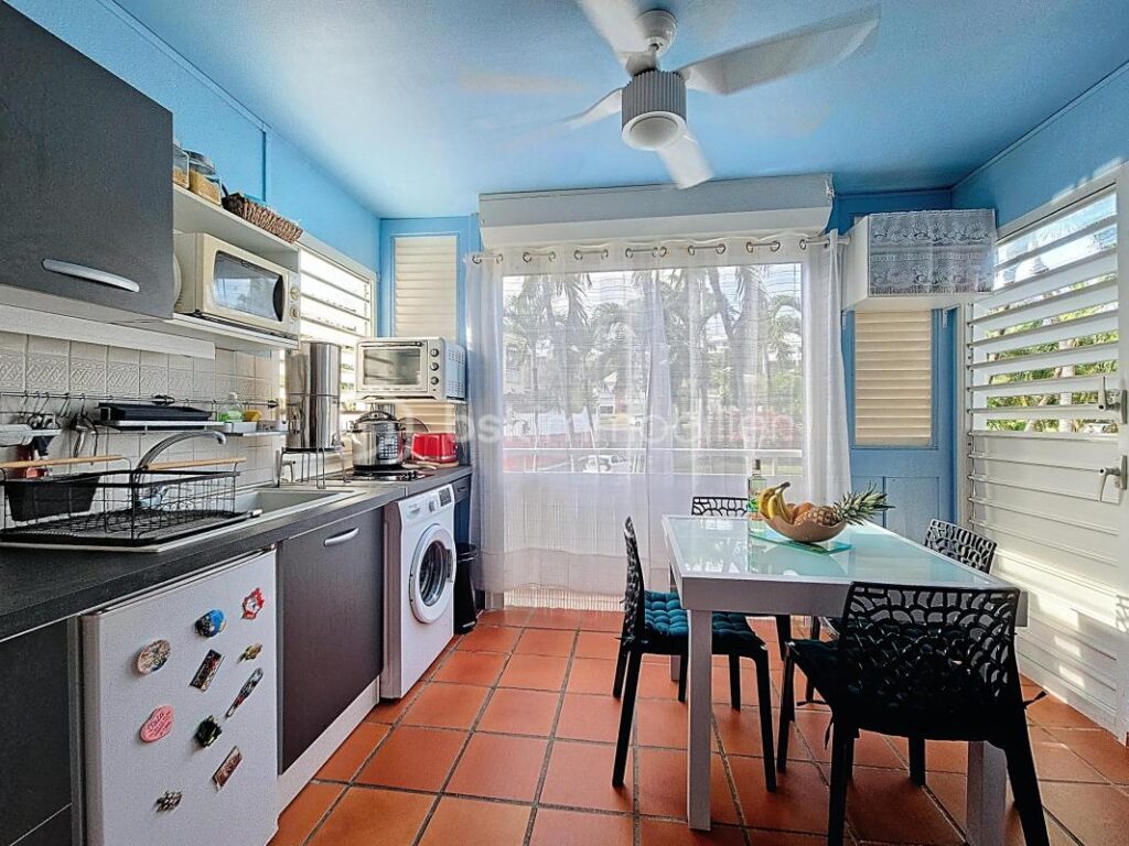 Grand studio 34 m2 Anse des Rochers plage piscine et citerne – 1 pièce – 1 chambre – 24 m²