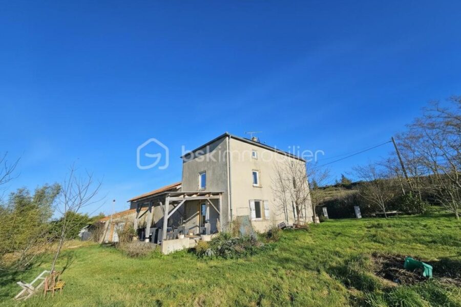 Maison à vendre à Saint jean saint maurice sur loire