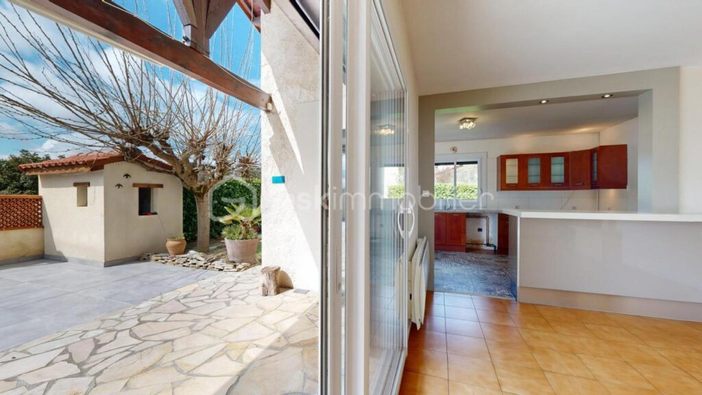 MAISON INDIVIDUELLE – PISCINE – TOURNEFEUILLE – CALME – 137m2 – DOUBLE VITRAGE – PROCHE AIRBUS- ROCADE ARC-EN-CIEL – 5 pièces – 3 chambres – 137 m²