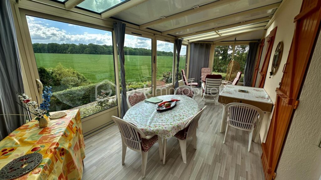 Maison familiale – 7 pièces – 4 chambres – 183 m²