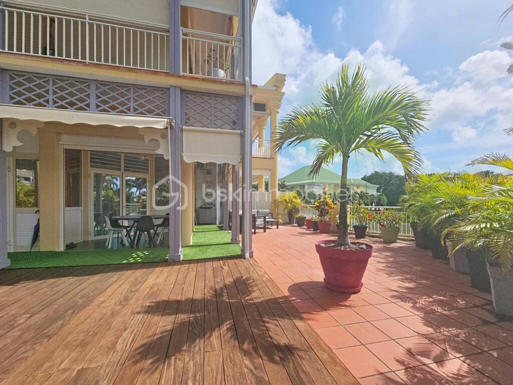 Anse des Rochers T3 59 m2 avec terrasse vue mer – 3 pièces – 2 chambres – 59 m²