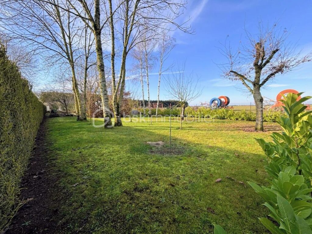 Maison à vendre – 165 m² habitables – 3 chambres – Vérandas – Garage – Dépendances – 6 pièces – 3 chambres – 165 m²