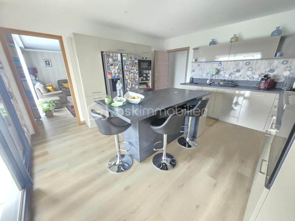 Magnifique Pavillon de plain pied de 131m² à Nevers – 5 pièces – 4 chambres – 130 m²