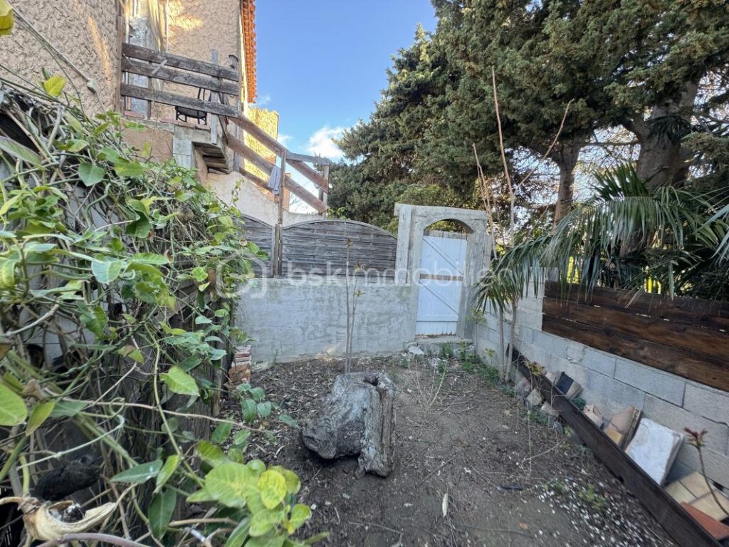 VILLA 4 FACES DE 170M2 – 8 pièces – 5 chambres – 170 m²