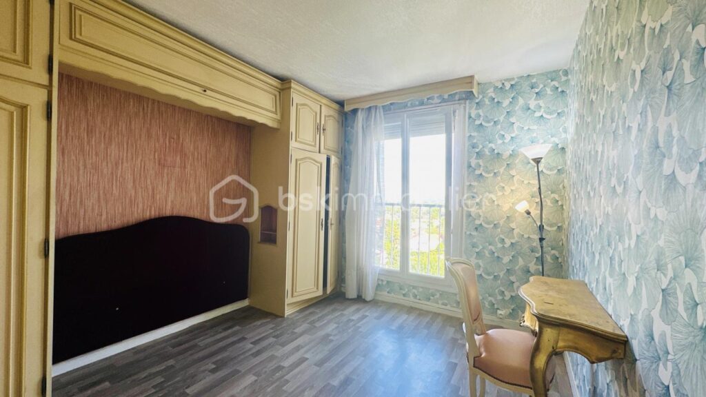 Appartement avec vue sur le lac d’Enghein – 4 pièces – 3 chambres – 72 m²