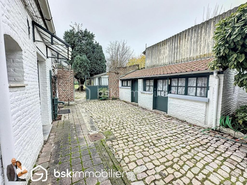 Maison de ville 4 chambres – 7 pièces – 4 chambres – 180 m²