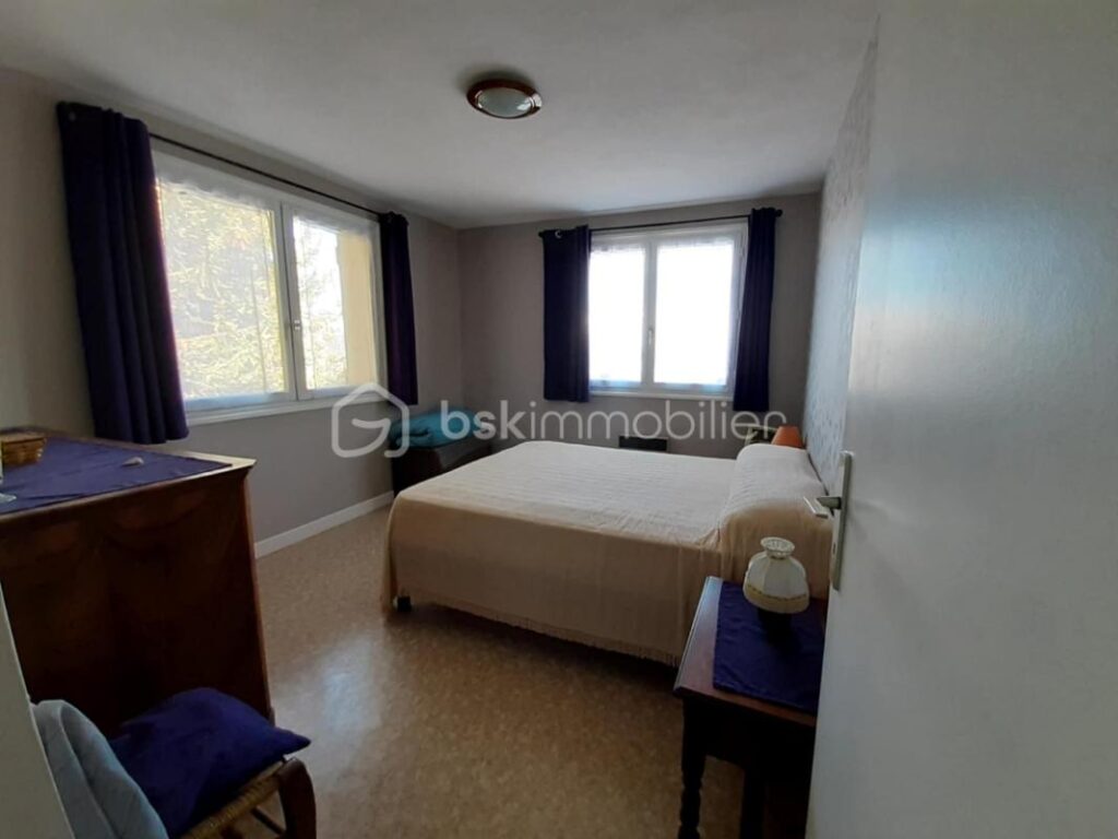 Maison 96m² 4 chambres – 5 pièces – 4 chambres – 96 m²