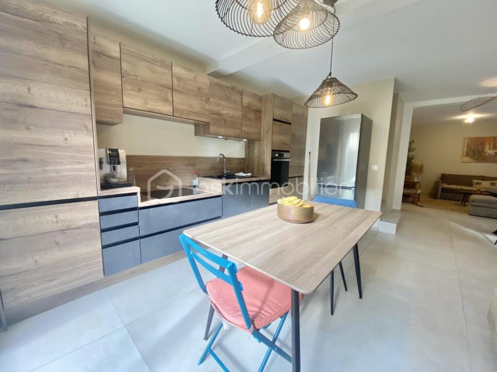 Jolie maison, au calme absolu ! – 4 pièces – 3 chambres – 90 m²