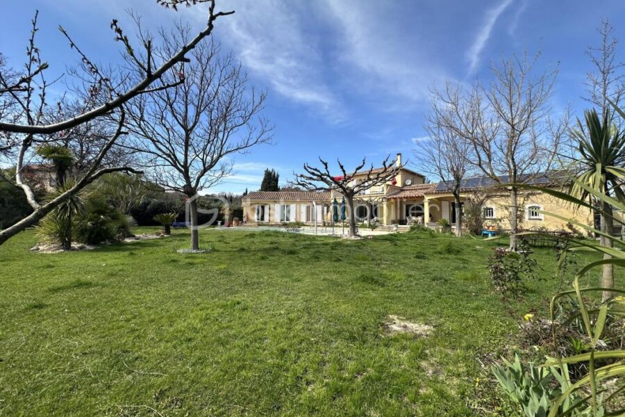 Maison à vendre à Neoules