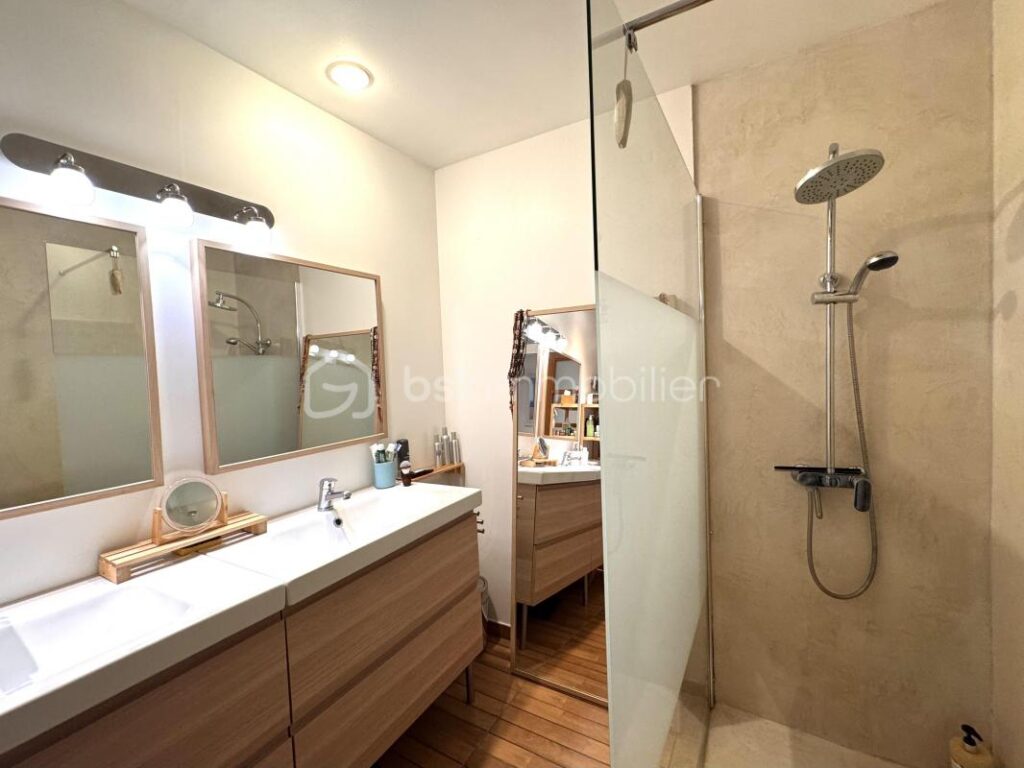 Istres, Appartement de 127m2 avec Jardin – 5 pièces – 4 chambres – 127 m²