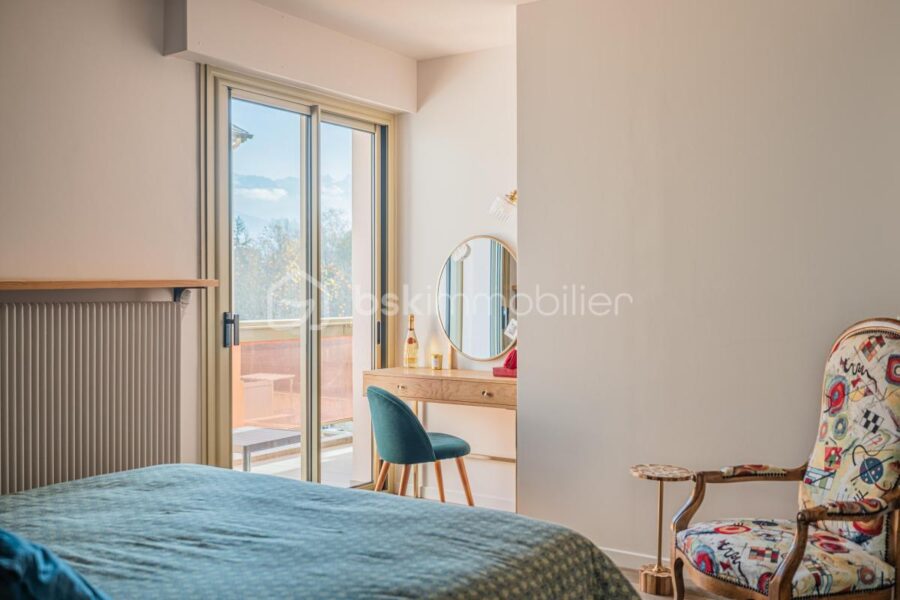 Appartement à vendre à Grenoble — Vue sur la ville — photo 6