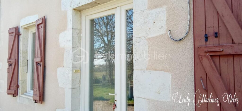 Propriété, maison 200m2,terrain 2,7ha – 6 pièces – 3 chambres – 200 m²