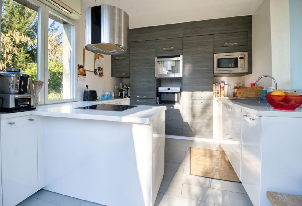 Grande maison avec dépendance – 5 pièces – 3 chambres – 120 m²