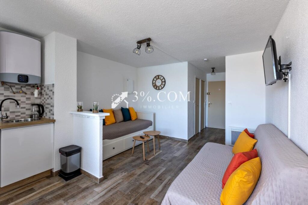 APPARTEMENT SUR I’ILE PRIVEE DES MARINAS – 2 pièces – 1 chambre – 30 m²