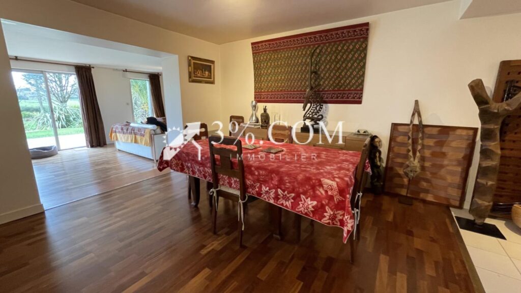 Baden, proche Port blanc, maison de 164m2 avec 5 chambres su – 6 pièces – 4 chambres – 164 m²