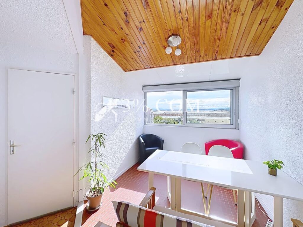 Appartement 2 pièces de 35.29 m2 avec place de parking, loca – 2 pièces – 1 chambre – 35 m²