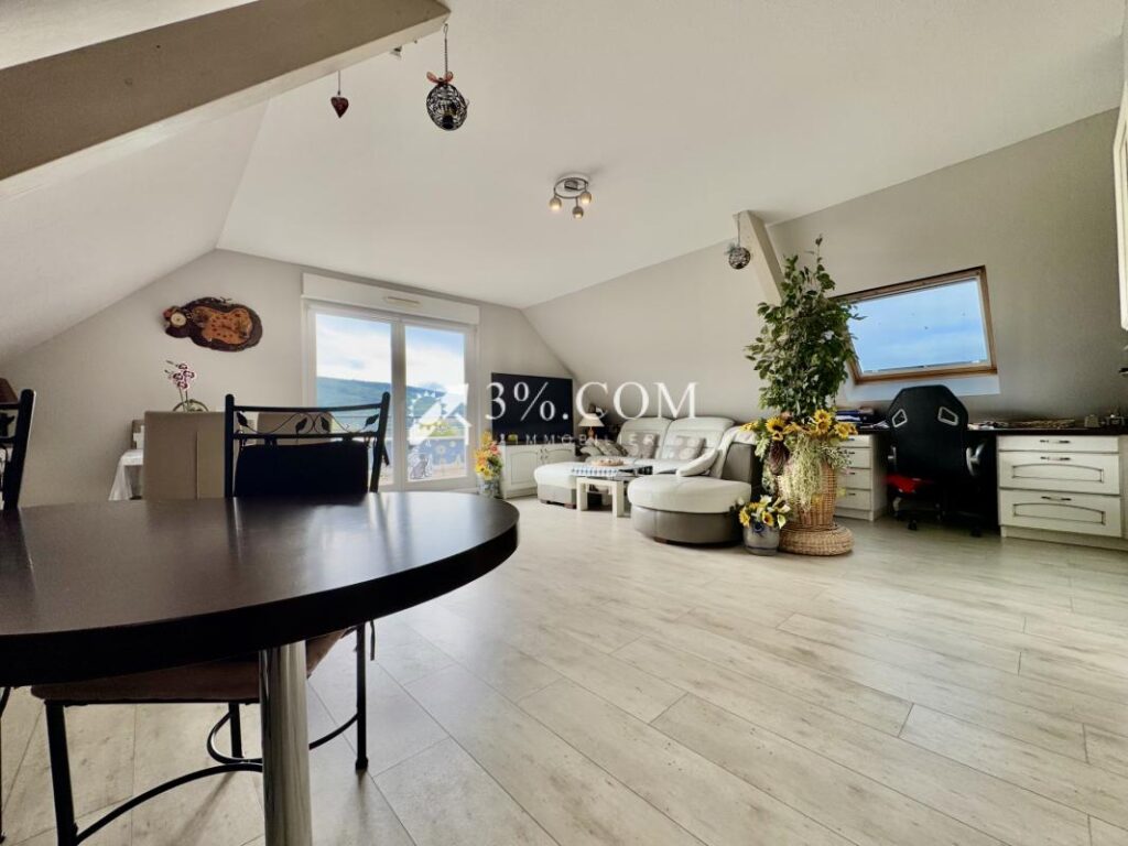 3%COM Très bel appartement avec double terrasse – vue campag – 3 pièces – 2 chambres – 102 m²