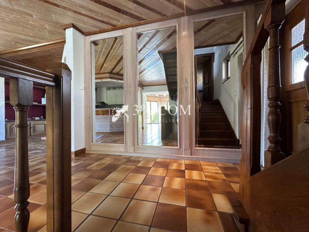 3%.COM – Maison avec piscine – 5 pièces – 3 chambres – 169 m²