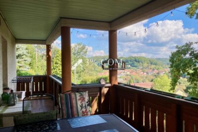 Maison avec grand terrain et dépendances – 7 pièces – 4 chambres – 142 m²