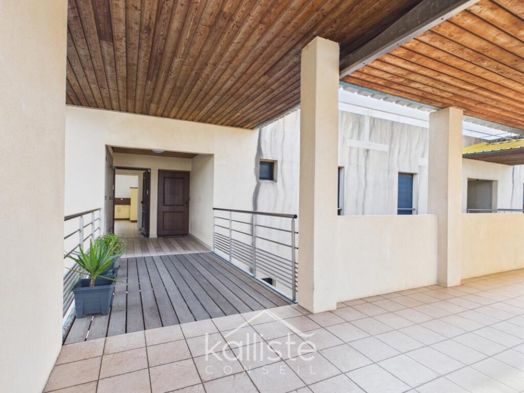 Grand T3 lumineux avec terrasse – Résidence A Spusata – Quartier Madunuccia – Ajaccio – 3 pièces – 2 chambres – 71 m²