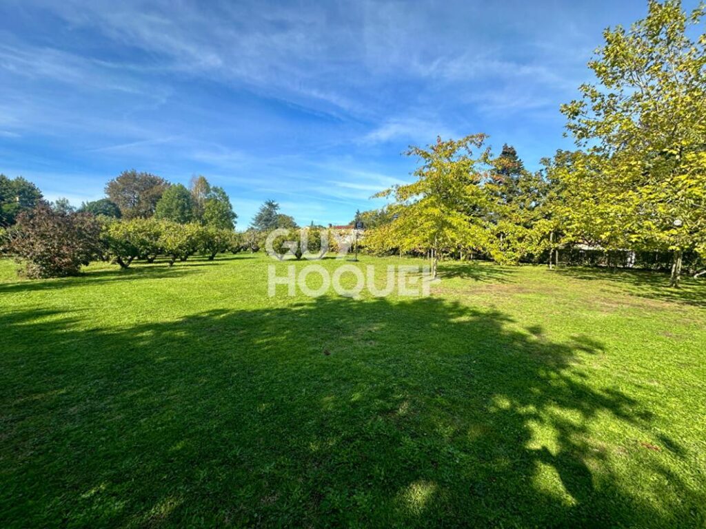 Maison à Foussais-Payré – 5 pièces – 6 chambres – 221 m²