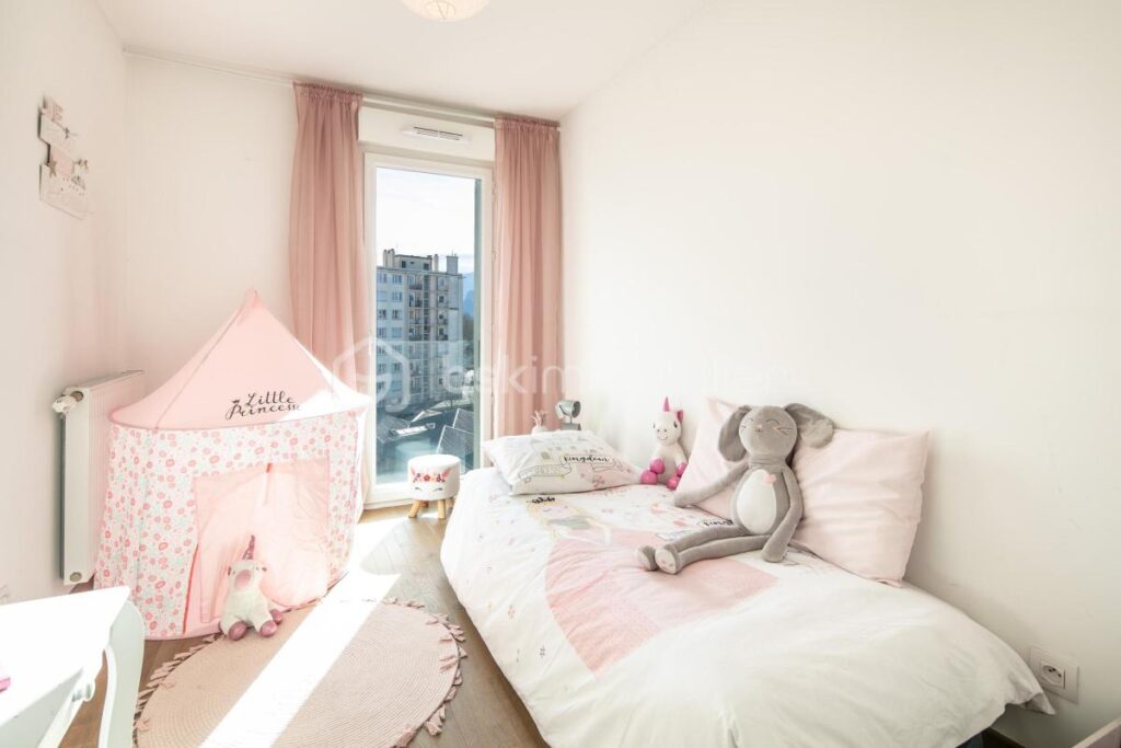 Appartement T3 de 70m2 avec terrasse – 3 pièces – 2 chambres – 70 m²