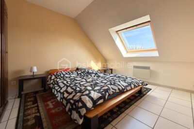 Portsall : vie de plain-pied à 150 mètres des plages – 7 pièces – 5 chambres – 141 m²