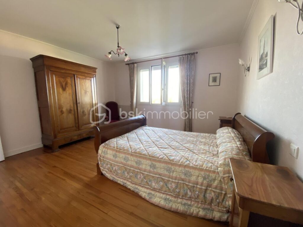 Grande maison familiale, vue mer – 11 pièces – 6 chambres – 220 m²