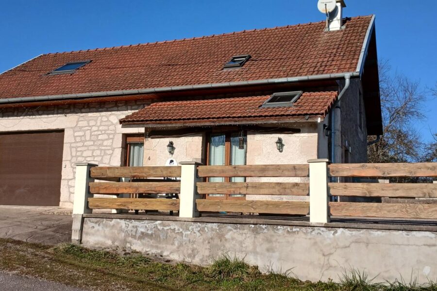 Maison à vendre à Dambenoit les colombe
