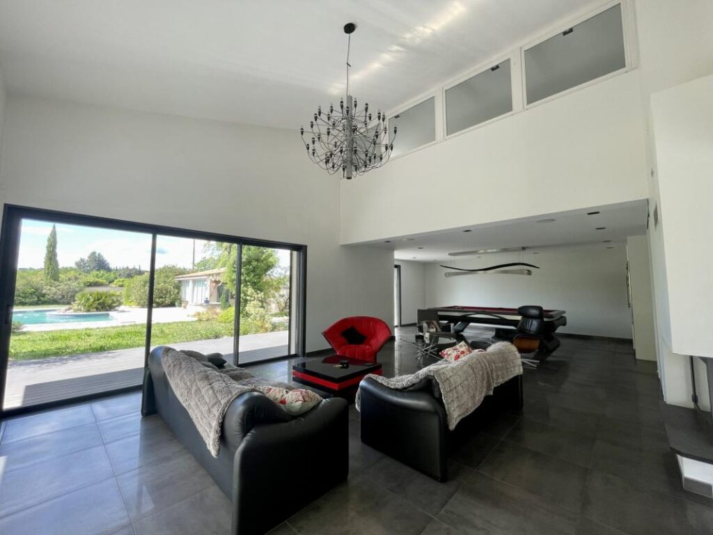 Demeure familiale de prestige – 7 pièces – 5 chambres – 370 m²