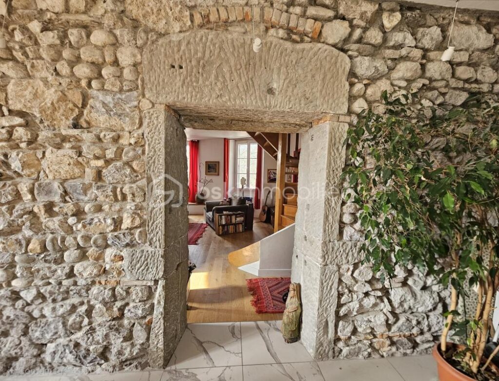 Triplex d’exception avec vue dégagée – 6 pièces – 3 chambres – 128 m²