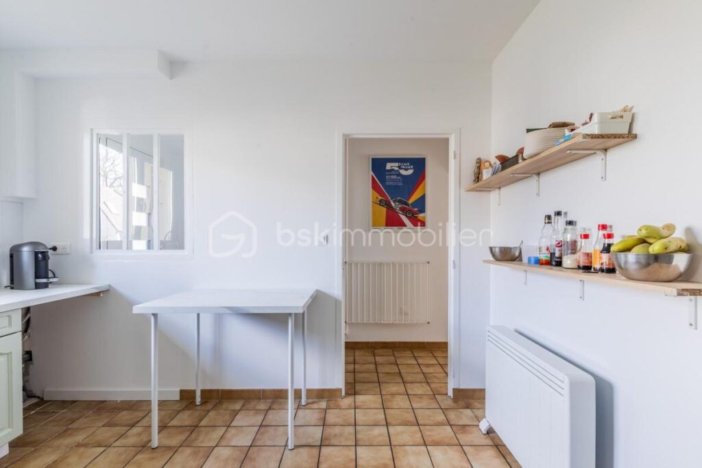 Exclusivité – Maison familiale 5 pièces avec jardin et vue sur la forêt en fond de parcelle – 5 pièces – 4 chambres – 98 m²