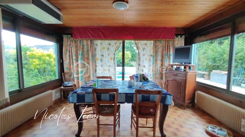 Maison 7 pcs 140 m² – 7 pièces – 5 chambres – 140 m²