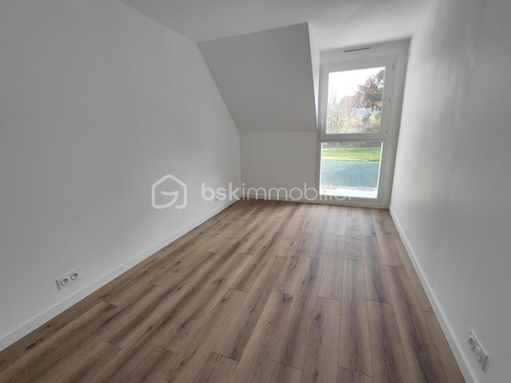 Ensemble immobilier neuf avec piscine – 11 pièces – NR chambres – 223 m²
