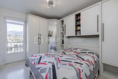 EXCLUSIVITE : APPARTEMENT DUPLEX DERNIER ETAGE ANNECY LE VIEUX 143 M2 – 7 pièces – 5 chambres – 138 m²