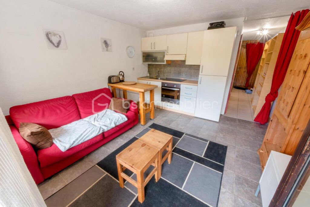 74310 – APPARTEMENT T2 – BALCON VUE MONT–BLANC – CENTRE VILLAGE – BONNE RENTABILITÉ LOCATIVE – 2 pièces – 1 chambre – 28 m²