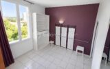 Vente T2 lumineux dernier étage – Vue Faron – Parking – Cave – Loggia – Toulon La Loubière – 165 900 € – 2 pièces – 1 chambre – 37 m²
