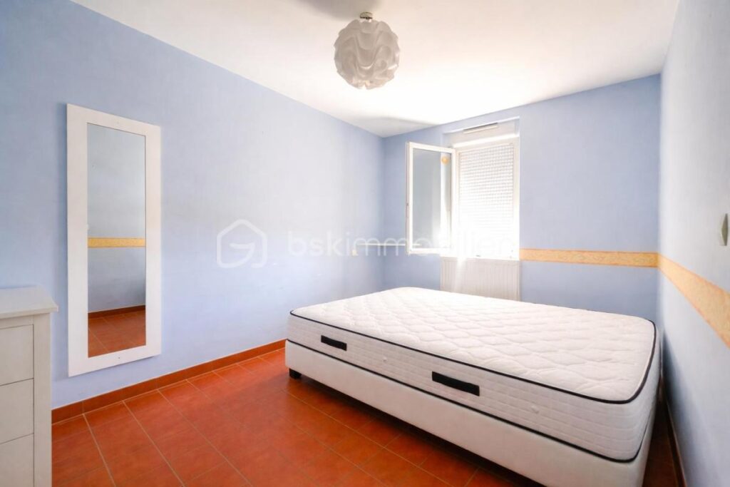 Maison 101 m2 5 pièces 3 chambres Méjannes les Alès – 5 pièces – 3 chambres – 101 m²