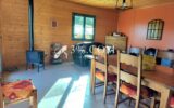 Chalet avec vue dégagée de 69m2 et 2 chambres sur 1330m2 clo – 3 pièces – 2 chambres – 69 m²