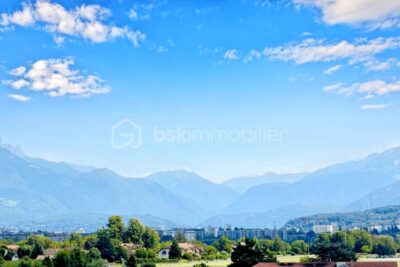 VILLA FAMILIALE D&rsquo;ARCHITECTE – VUE PANORAMIQUE – EPAGNY METZ-TESSY – 6 pièces – 4 chambres – 167 m²