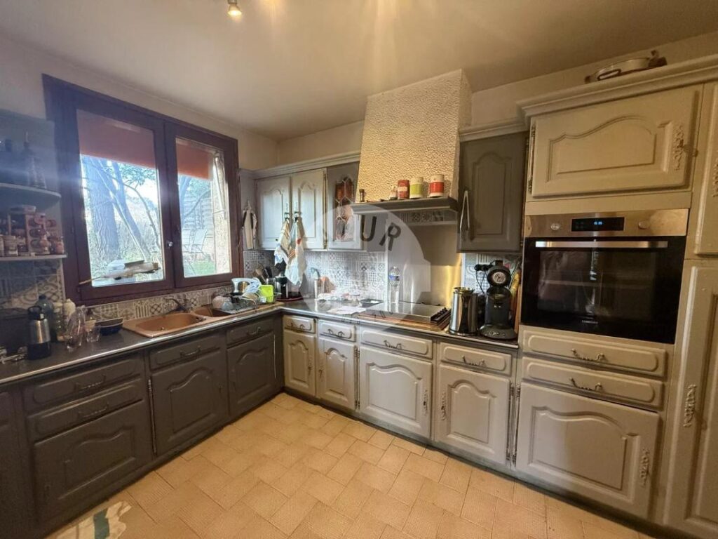 MAISON T5 117 m² sur 740 m² de terrain – 5 pièces – 4 chambres – 117 m²