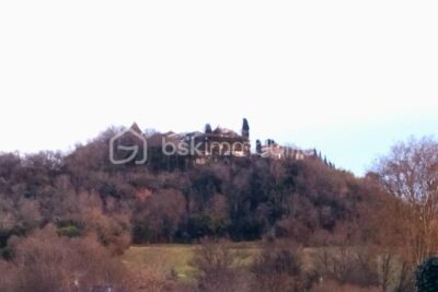 OPPORTUNITE RARE! – 7 pièces – 4 chambres – 164 m²